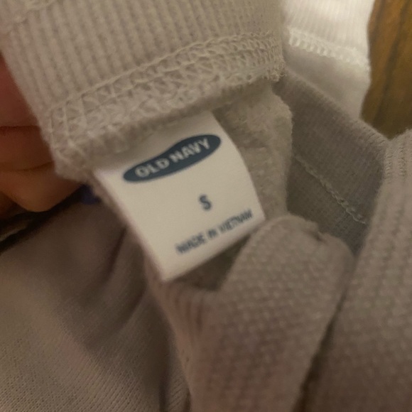 Woman’s gray/white tie dye jogger and sweatshirt set - Picture 3 of 6